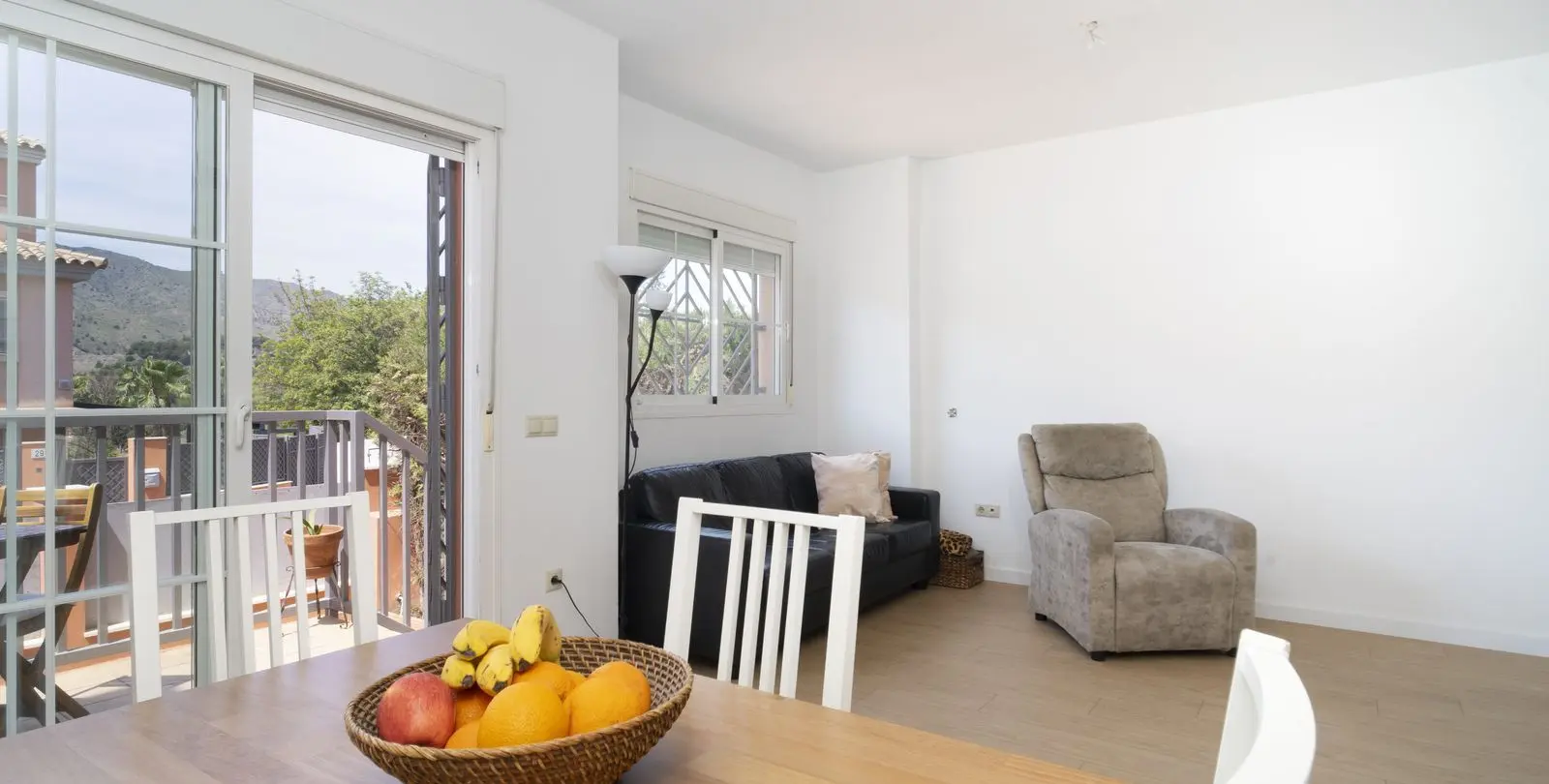 Sale of townhouse in Málaga 2