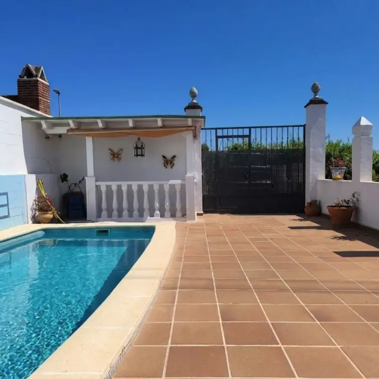 Sale of townhouse in Nueva Andalucía
