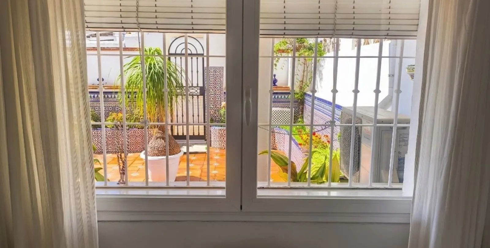 Sale of townhouse in Nueva Andalucía 10