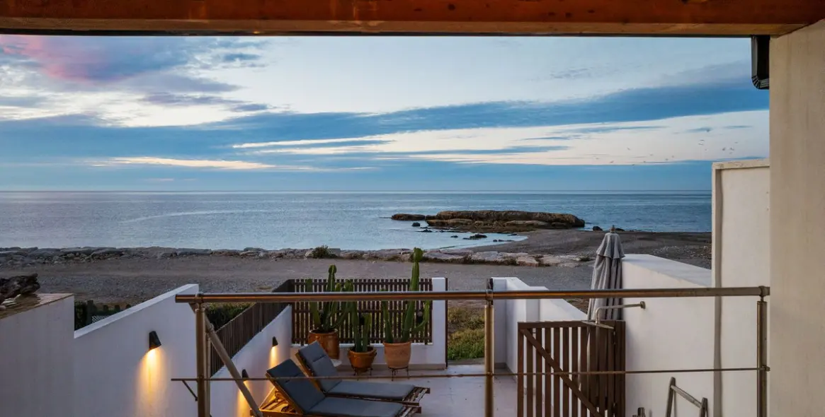 Sale of townhouse in Estepona 15