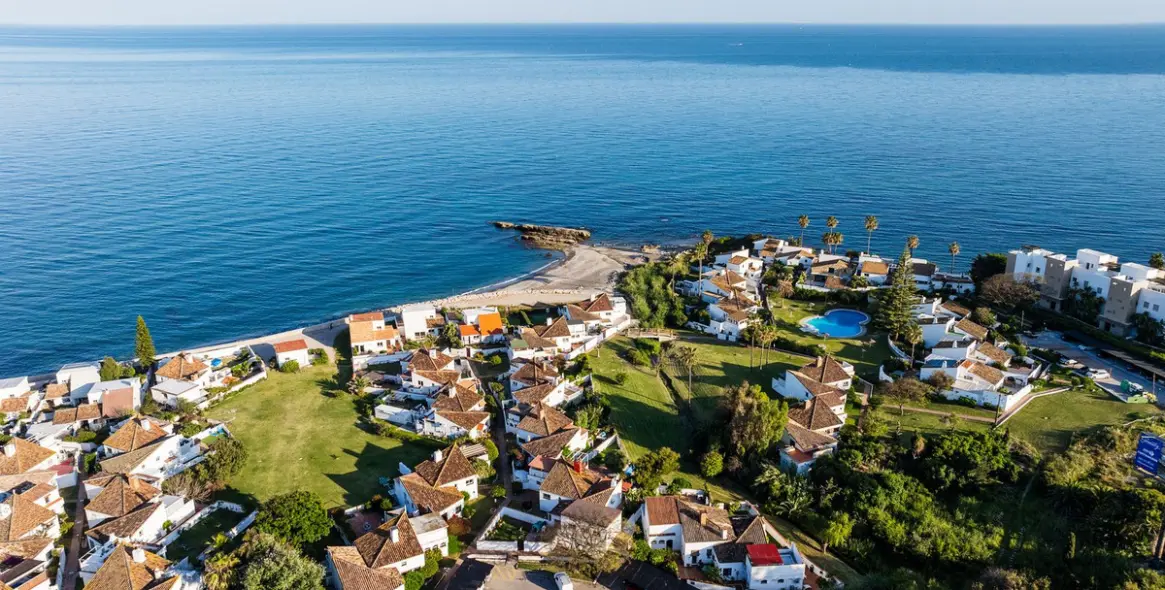Sale of townhouse in Estepona 48