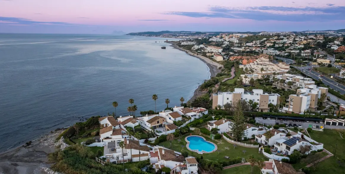 Sale of townhouse in Estepona 53