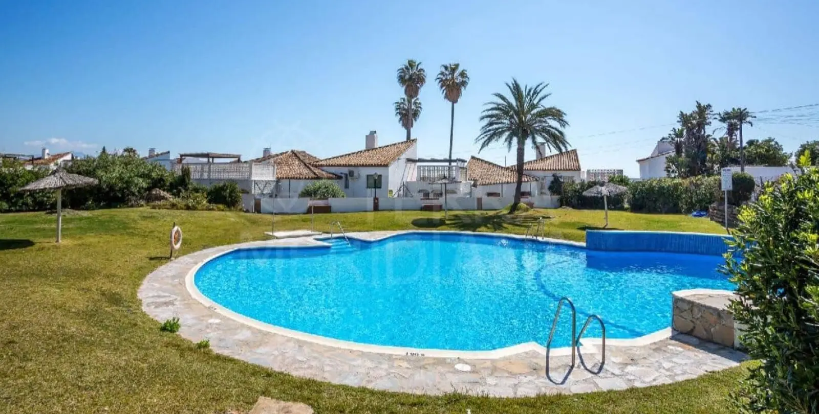 Venta de adosado en Estepona 3
