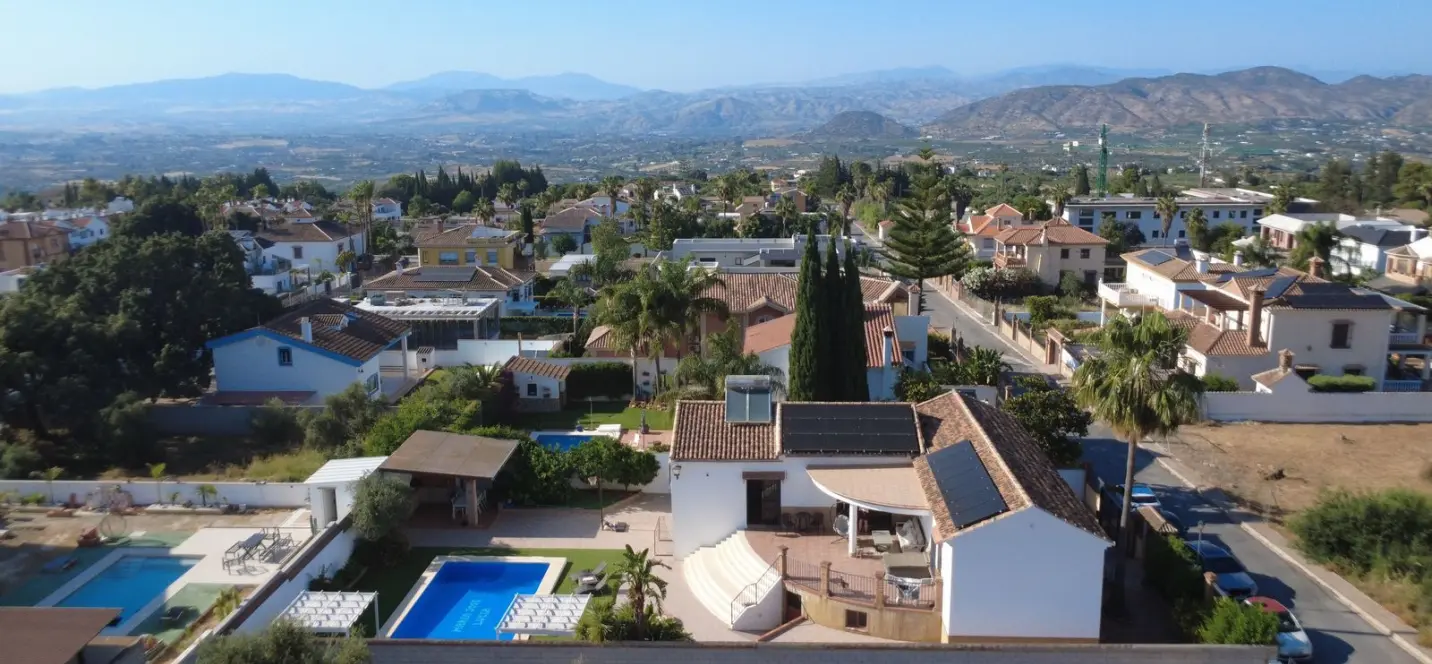 Venta de villa independiente en Alhaurín el Grande 4