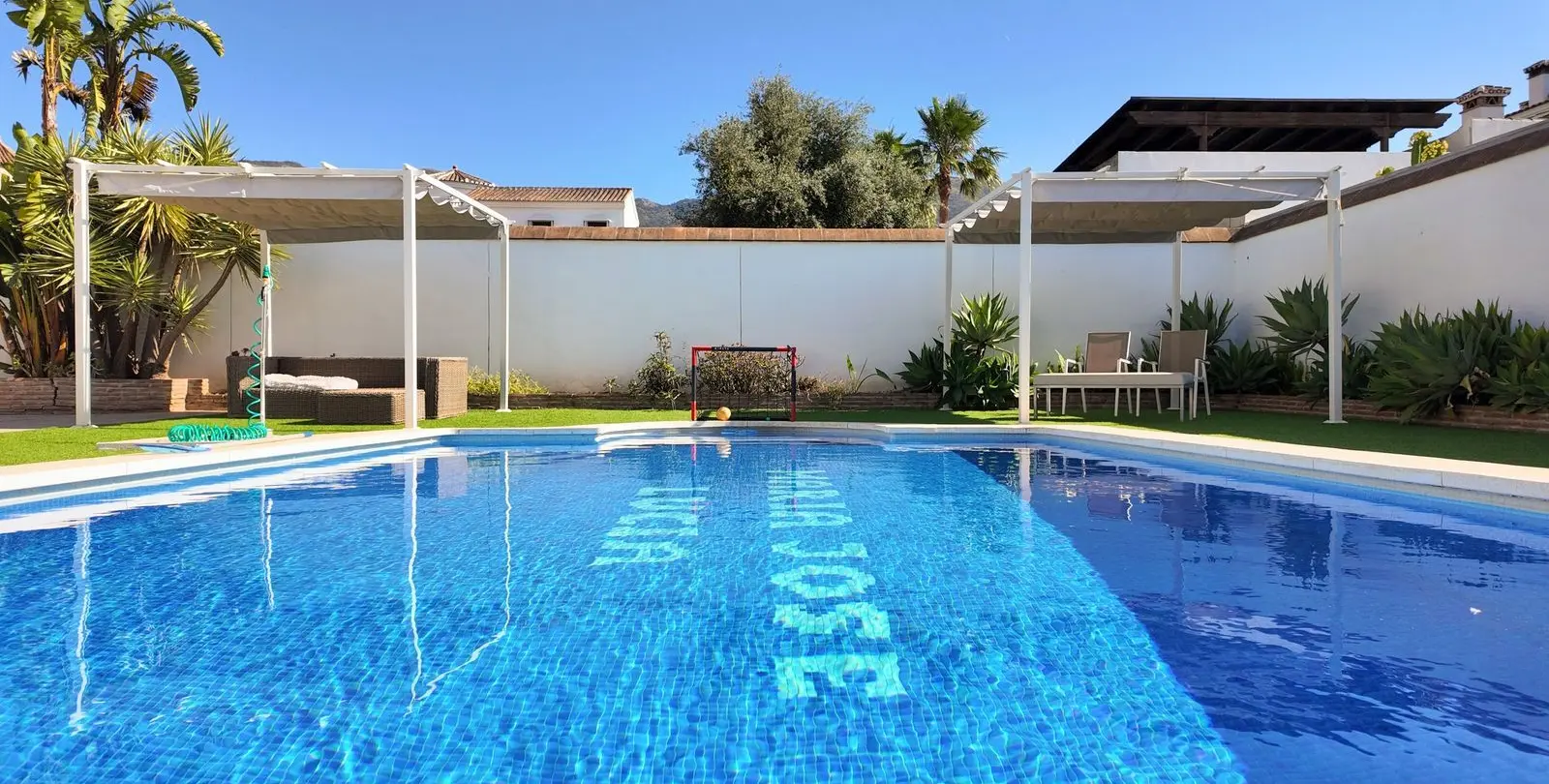 Sale of detached villa in Alhaurín el Grande 29