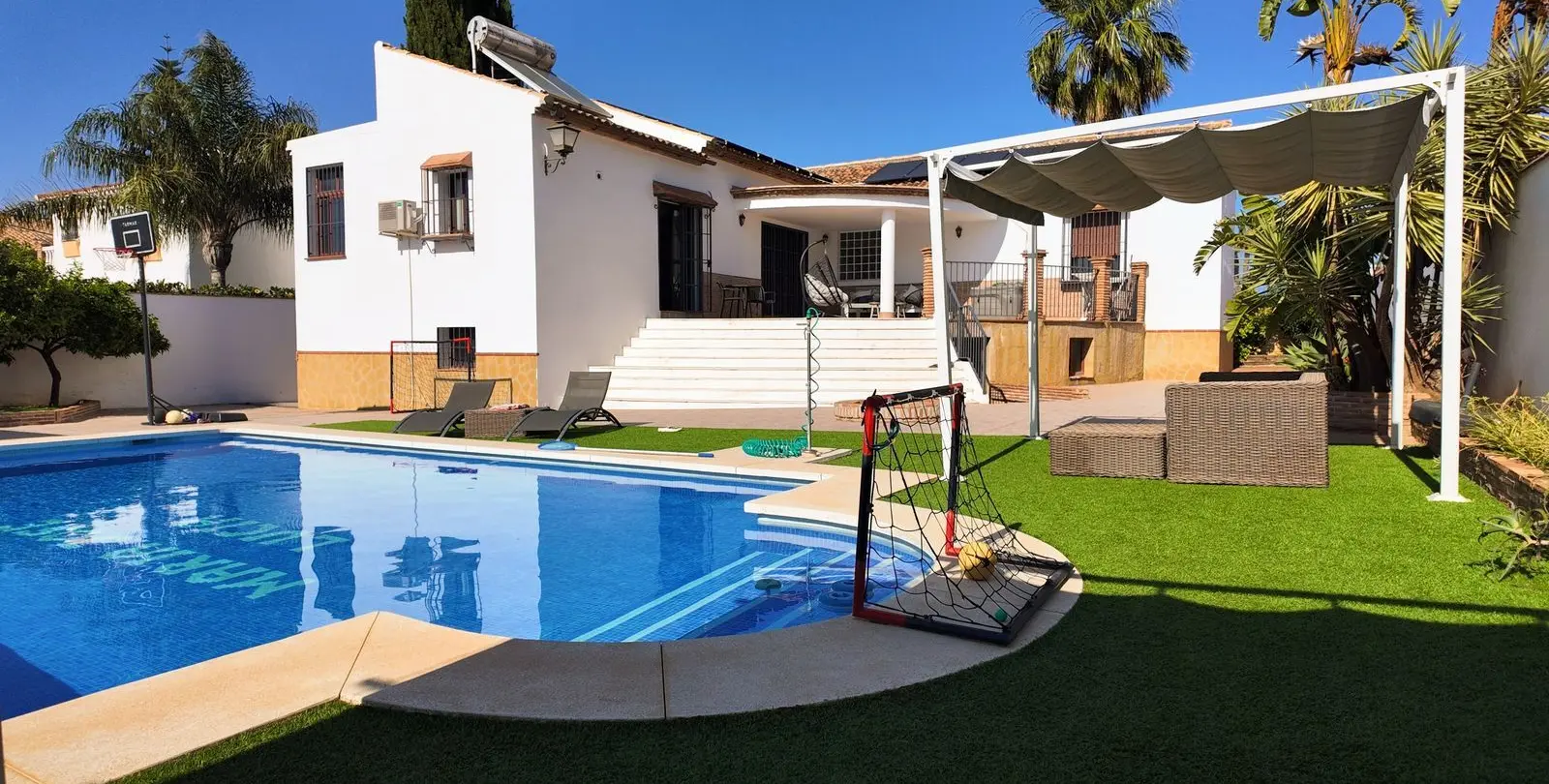 Sale of detached villa in Alhaurín el Grande 31