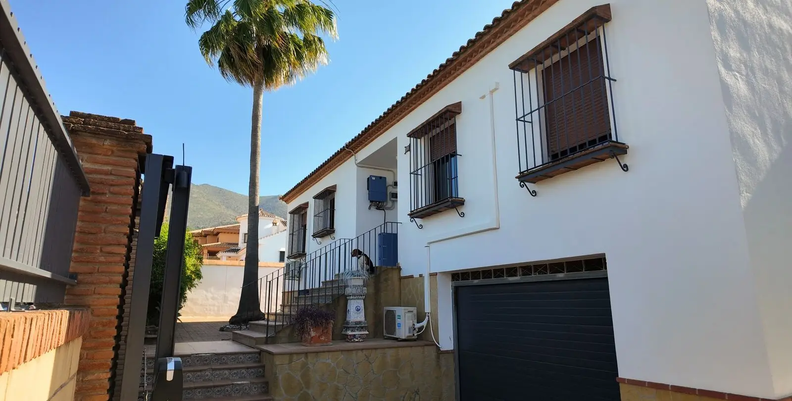 Sale of detached villa in Alhaurín el Grande 40