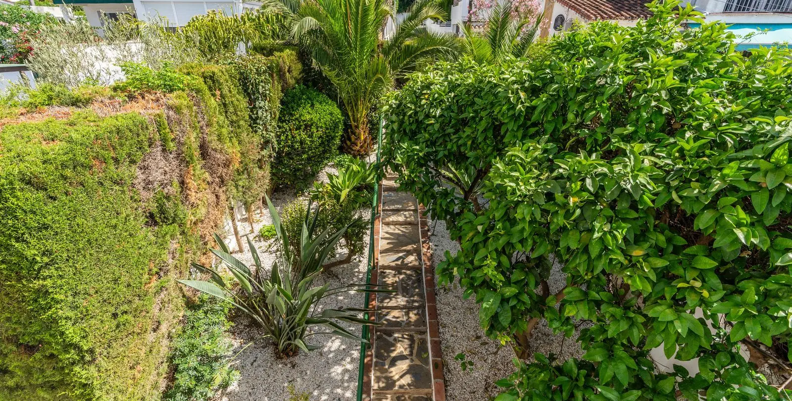Venta de adosado en Costabella 25