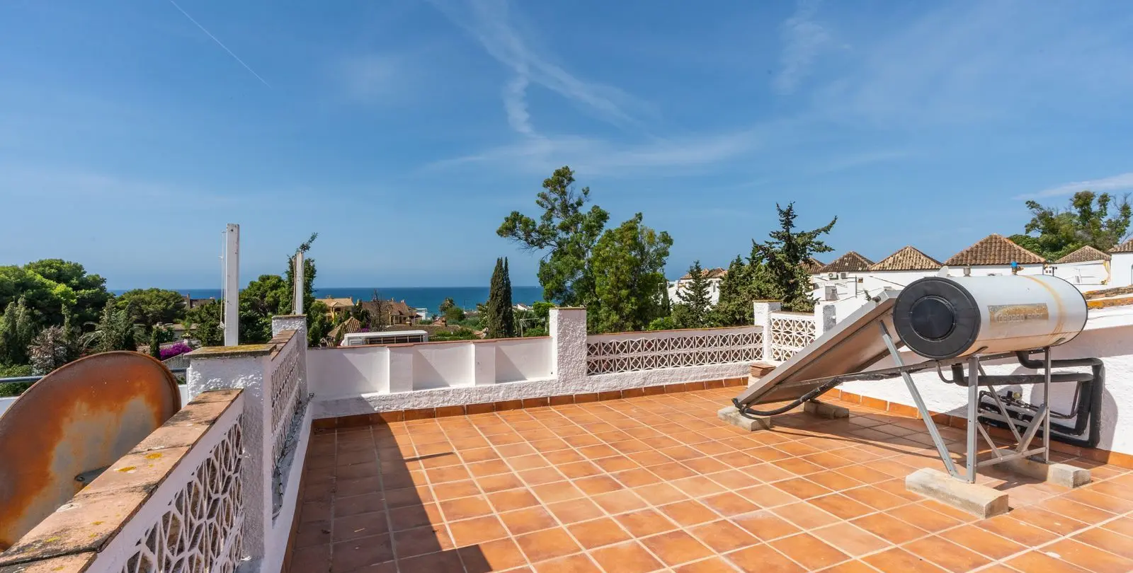 Venta de adosado en Costabella 28