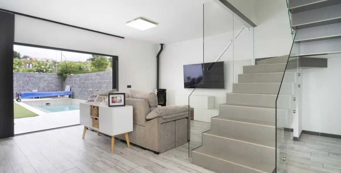 Продажа  отдельно стоящей виллы в Málaga 14