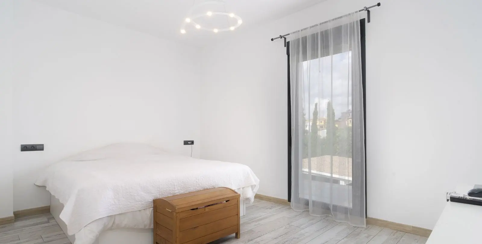 Продажа  отдельно стоящей виллы в Málaga 24