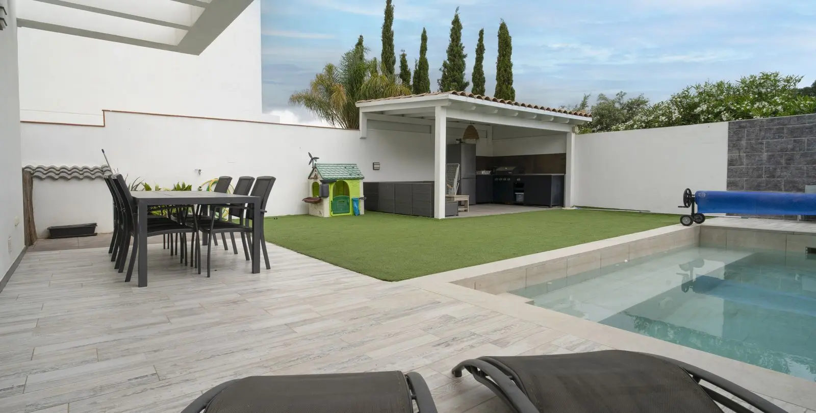 Продажа  отдельно стоящей виллы в Málaga 30