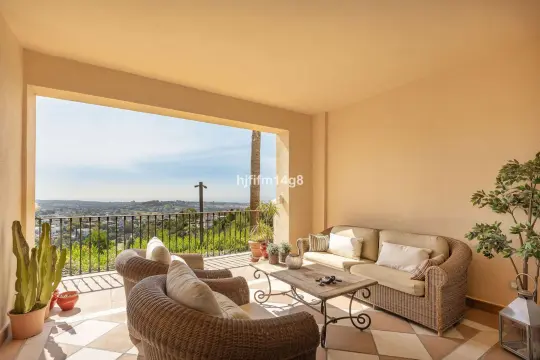 Image 18 thumb