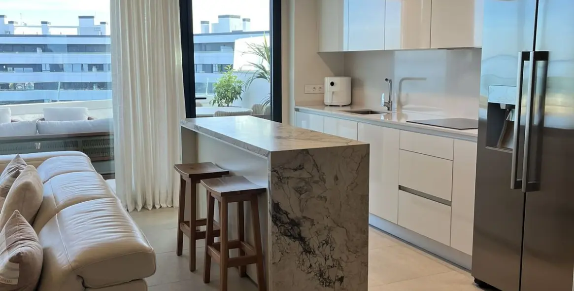 Venta de apartamento en planta media en Torremolinos 8