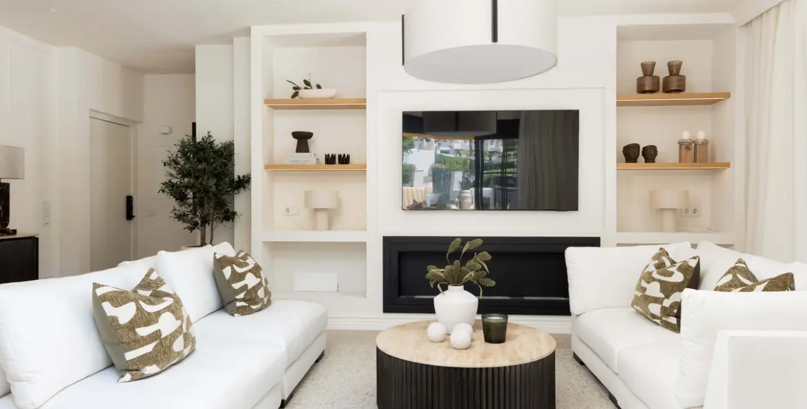 Sale of middle floor apartment in Nueva Andalucía 15