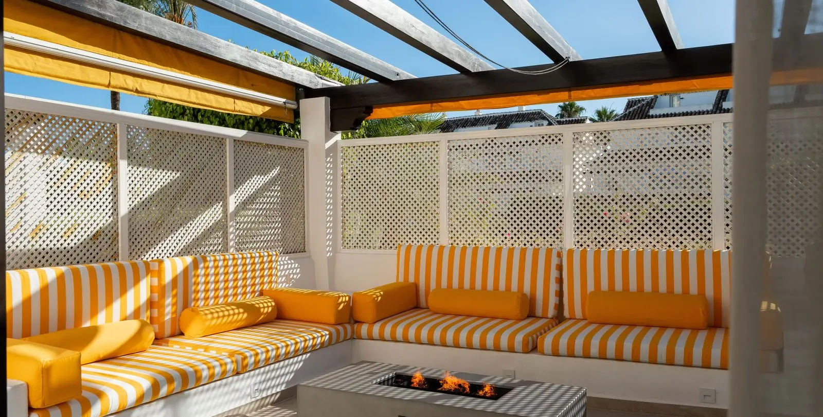 Sale of ground floor apartment in Nueva Andalucía 2