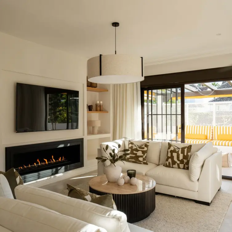 Sale of ground floor apartment in Nueva Andalucía