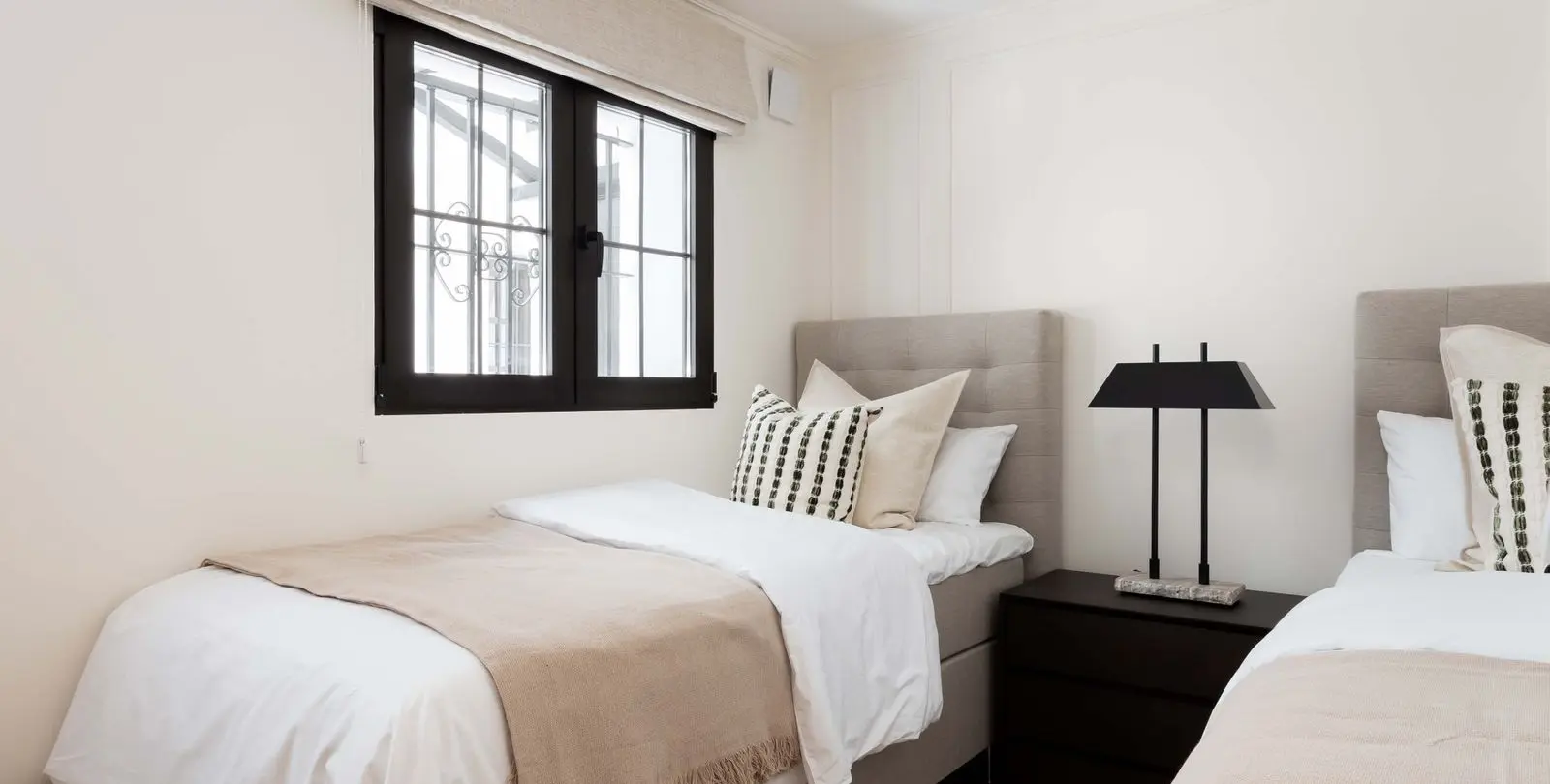Sale of ground floor apartment in Nueva Andalucía 22