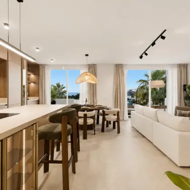 Venta de ático dúplex en Benahavís