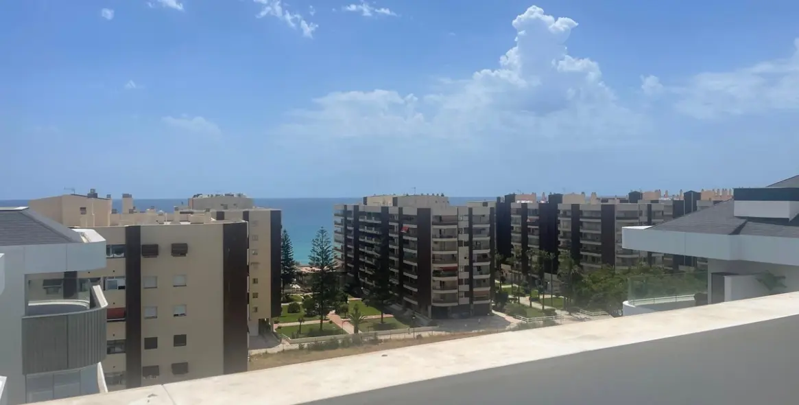 Venta de ático en Fuengirola 15