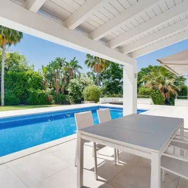Venta de villa independiente en El Rosario