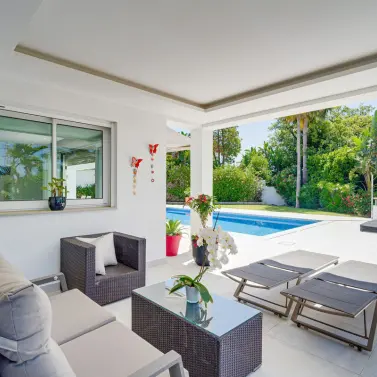 Venta de villa independiente en El Rosario
