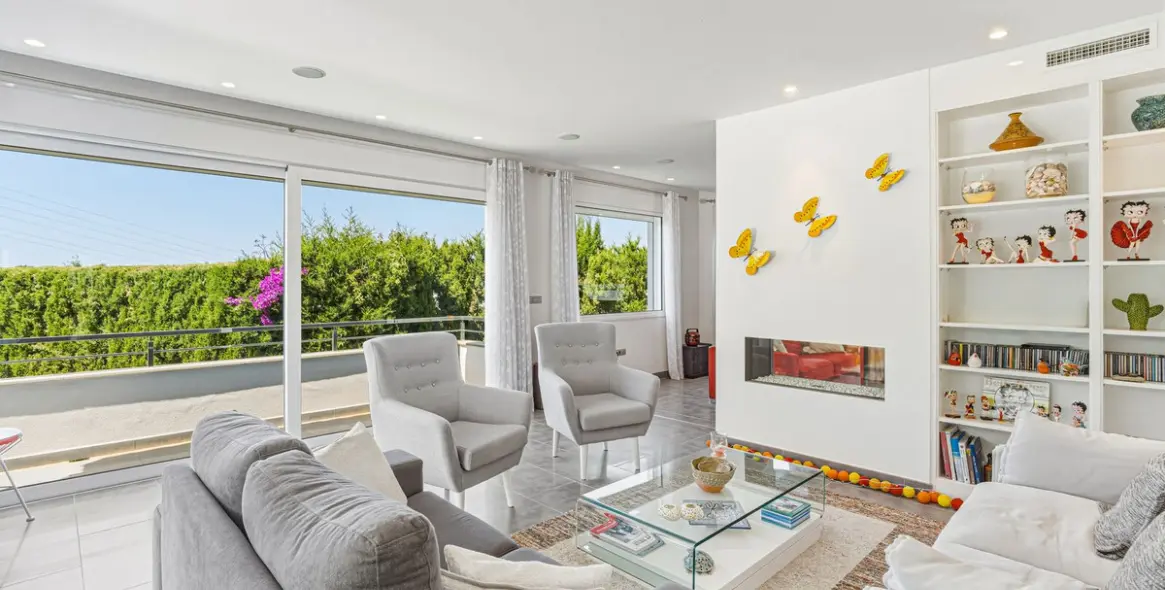 Venta de villa independiente en El Rosario 10