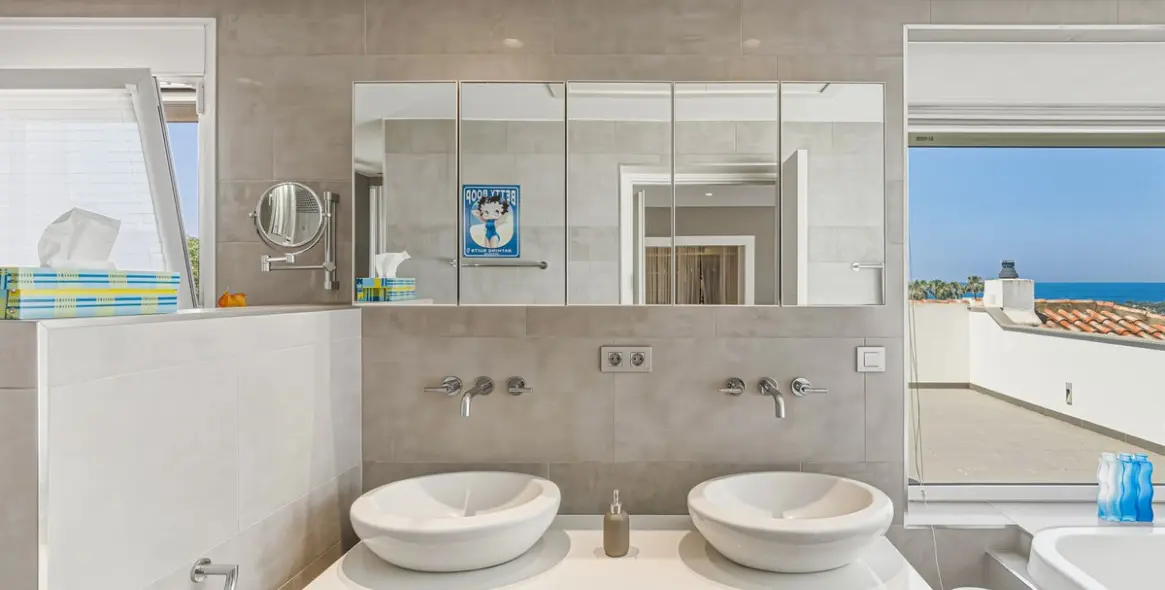 Venta de villa independiente en El Rosario 15