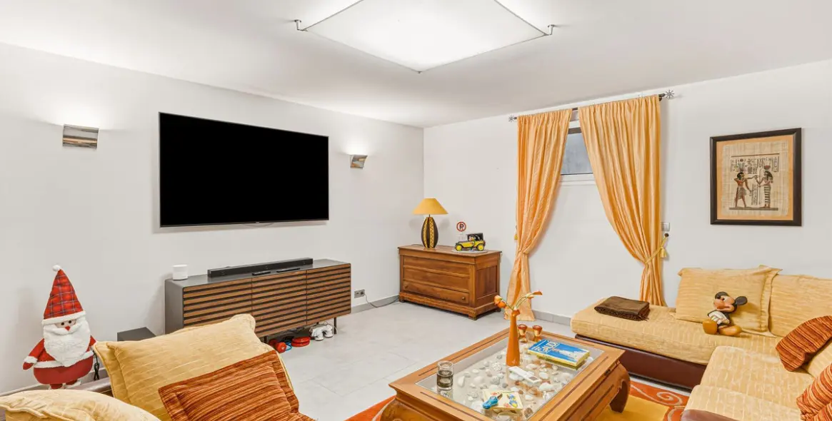 Venta de villa independiente en El Rosario 28