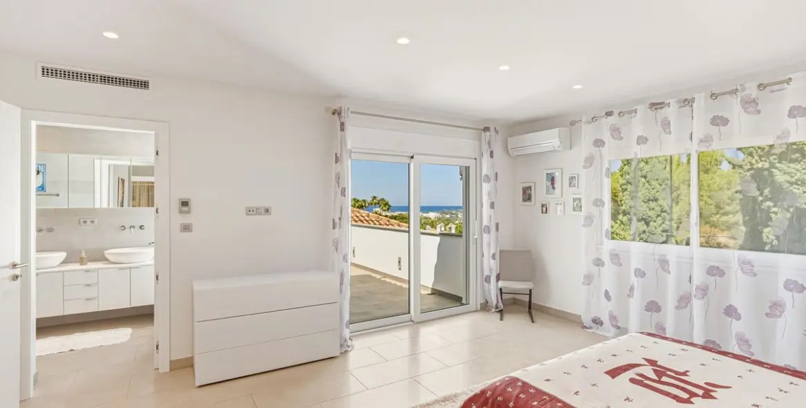 Venta de villa independiente en El Rosario 39
