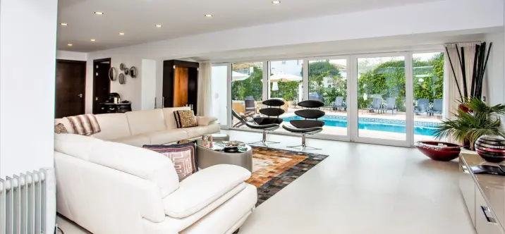 Venta de villa independiente en San Pedro de Alcántara 3