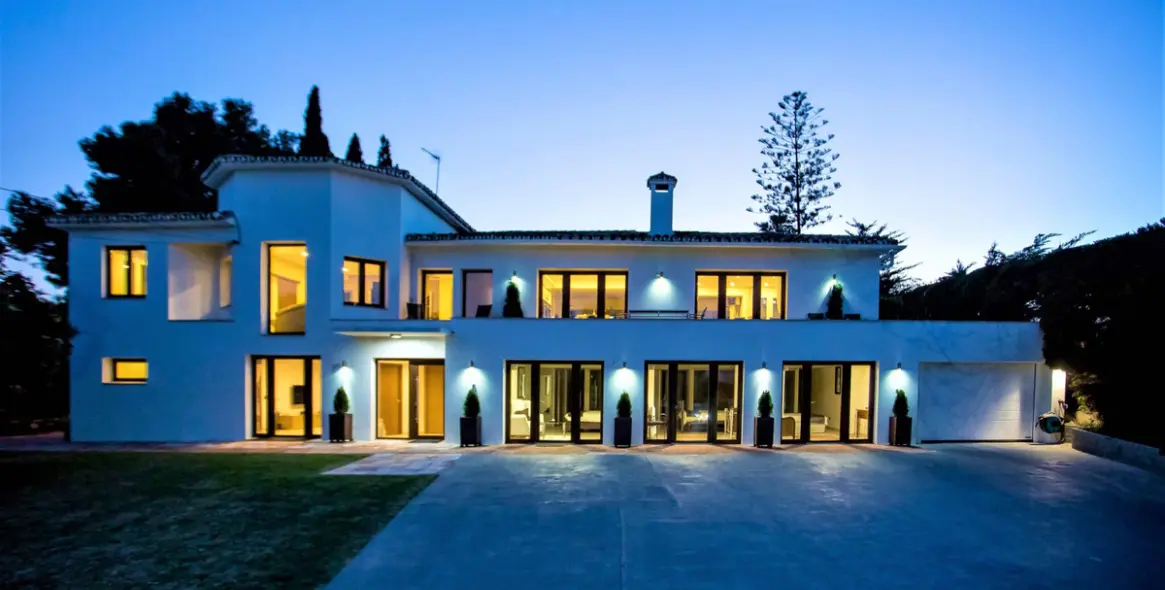 Venta de villa independiente en San Pedro de Alcántara 21