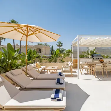 Venta de casa pareada en La Quinta