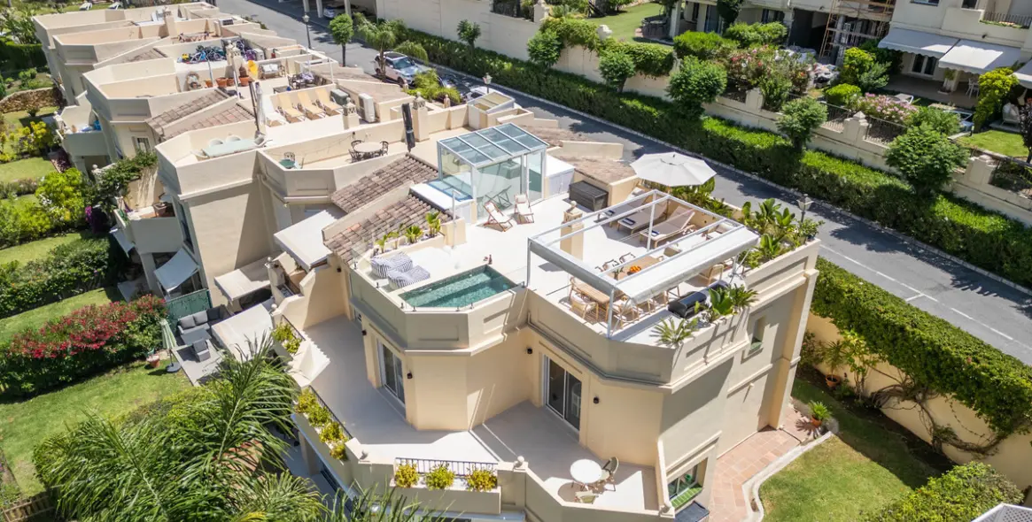 Продажа дома на две семьи в La Quinta 68