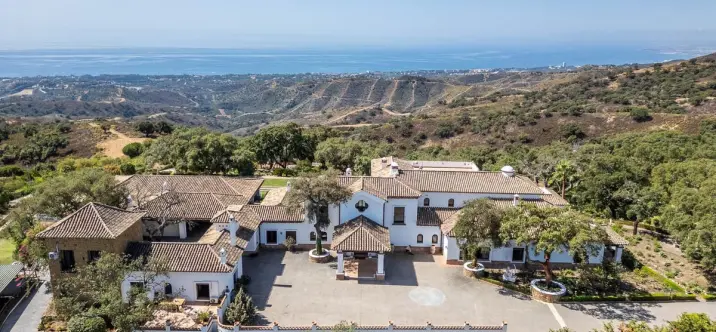 Venta de villa independiente en Ojén 0
