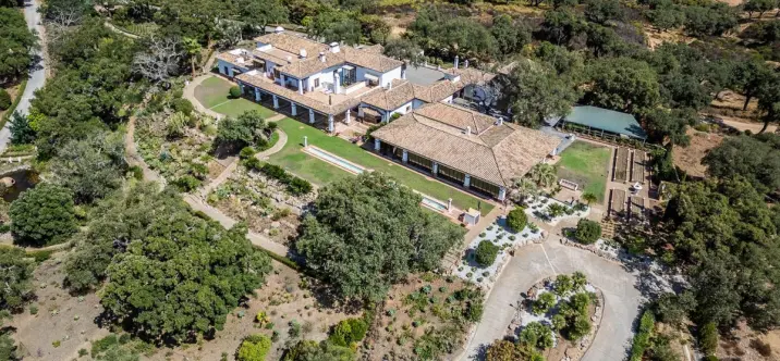 Venta de villa independiente en Ojén 1