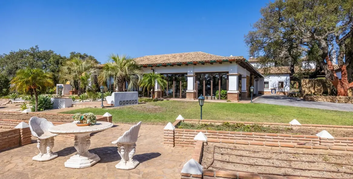 Venta de villa independiente en Ojén 6