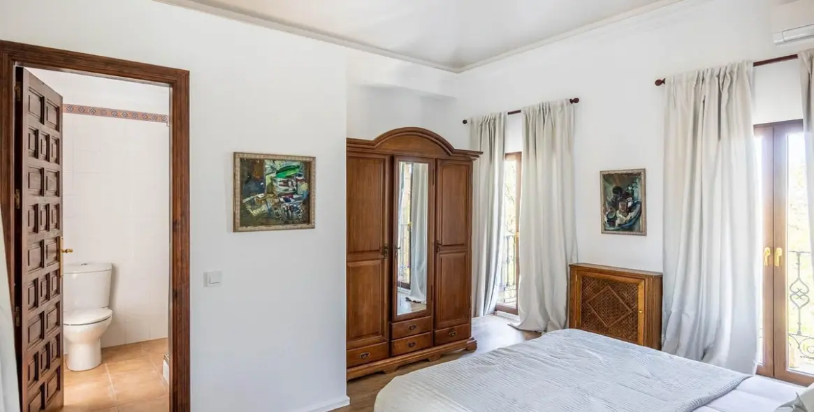 Venta de villa independiente en Ojén 19