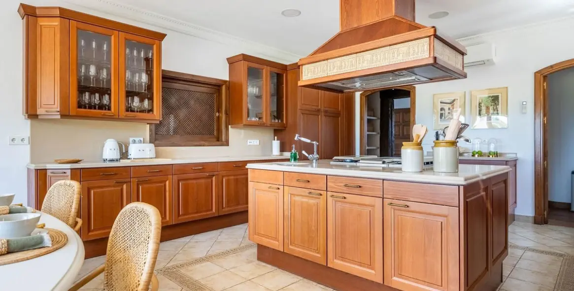 Venta de villa independiente en Ojén 23