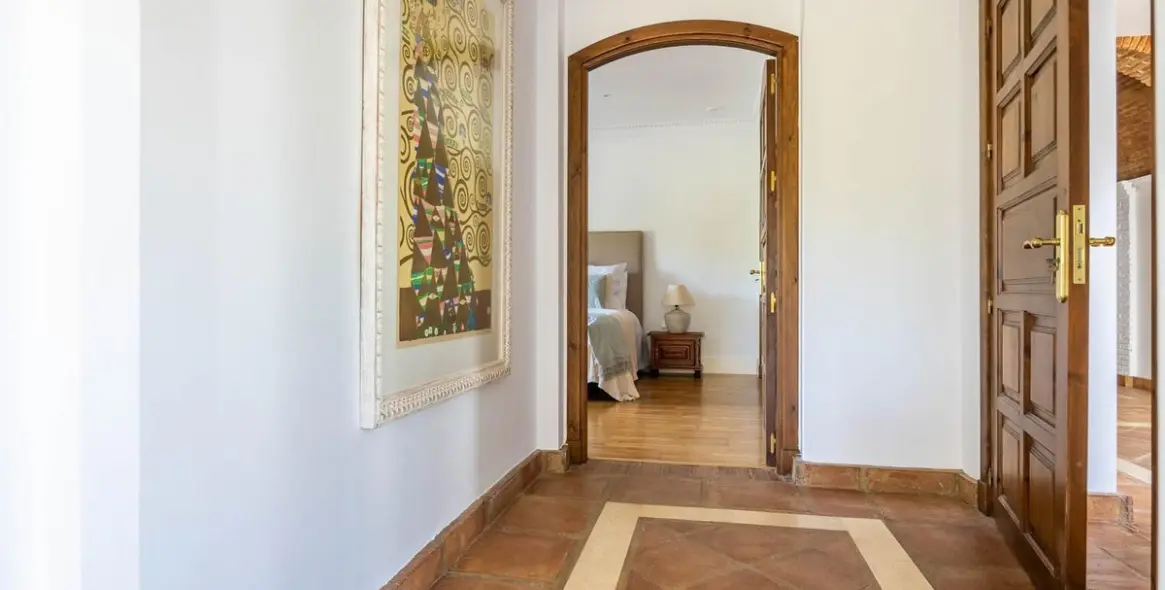 Venta de villa independiente en Ojén 27
