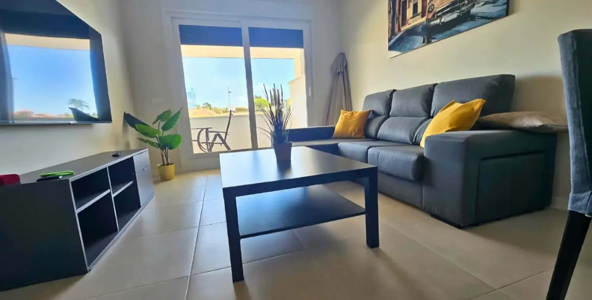 Продажа апартаментов на первом этаже в Estepona 4
