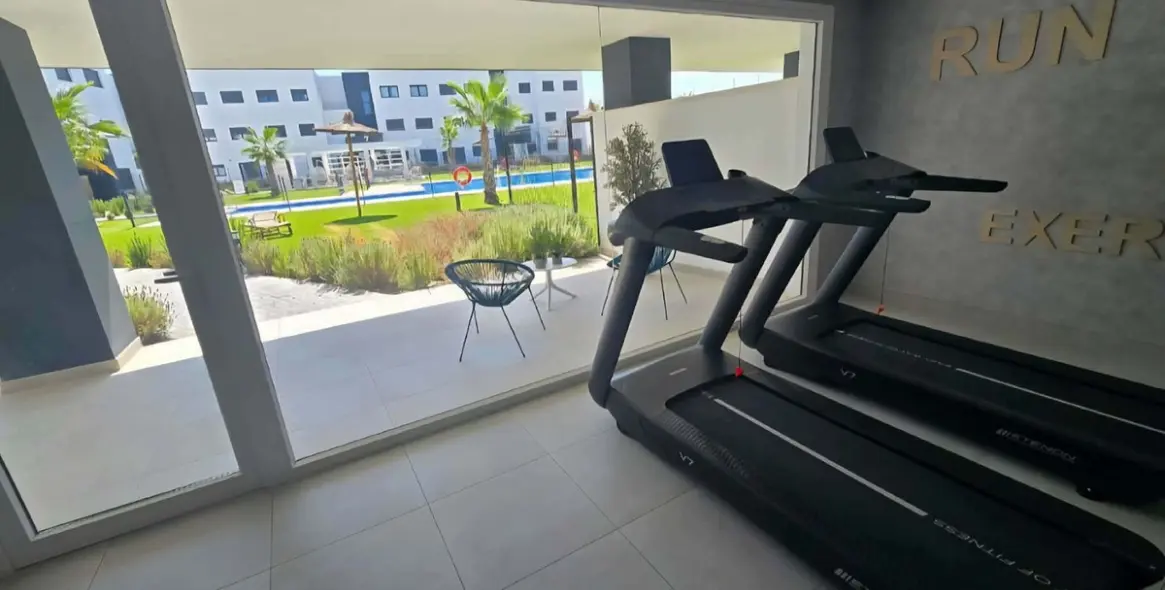 Продажа апартаментов на первом этаже в Estepona 14