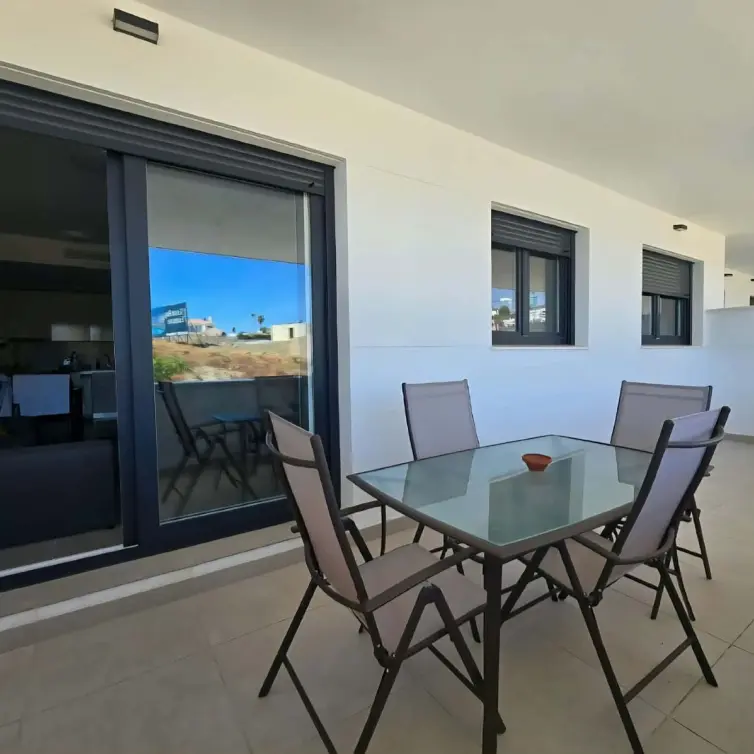 Sale of ground floor apartment in Estepona