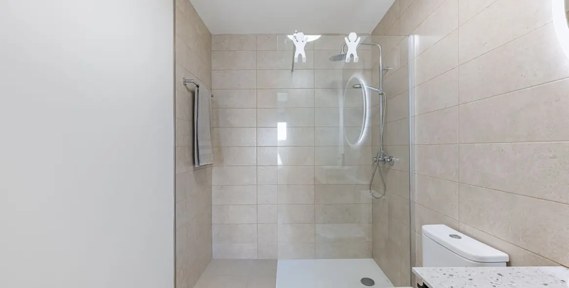 Продажа апартаментов на первом этаже в Estepona 12