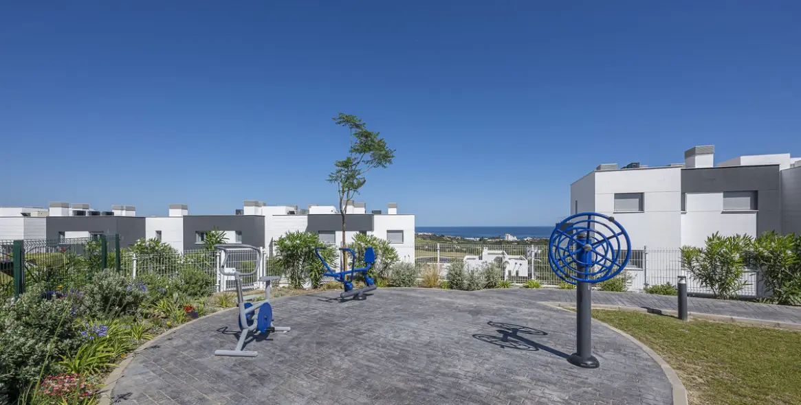 Продажа апартаментов на первом этаже в Estepona 22