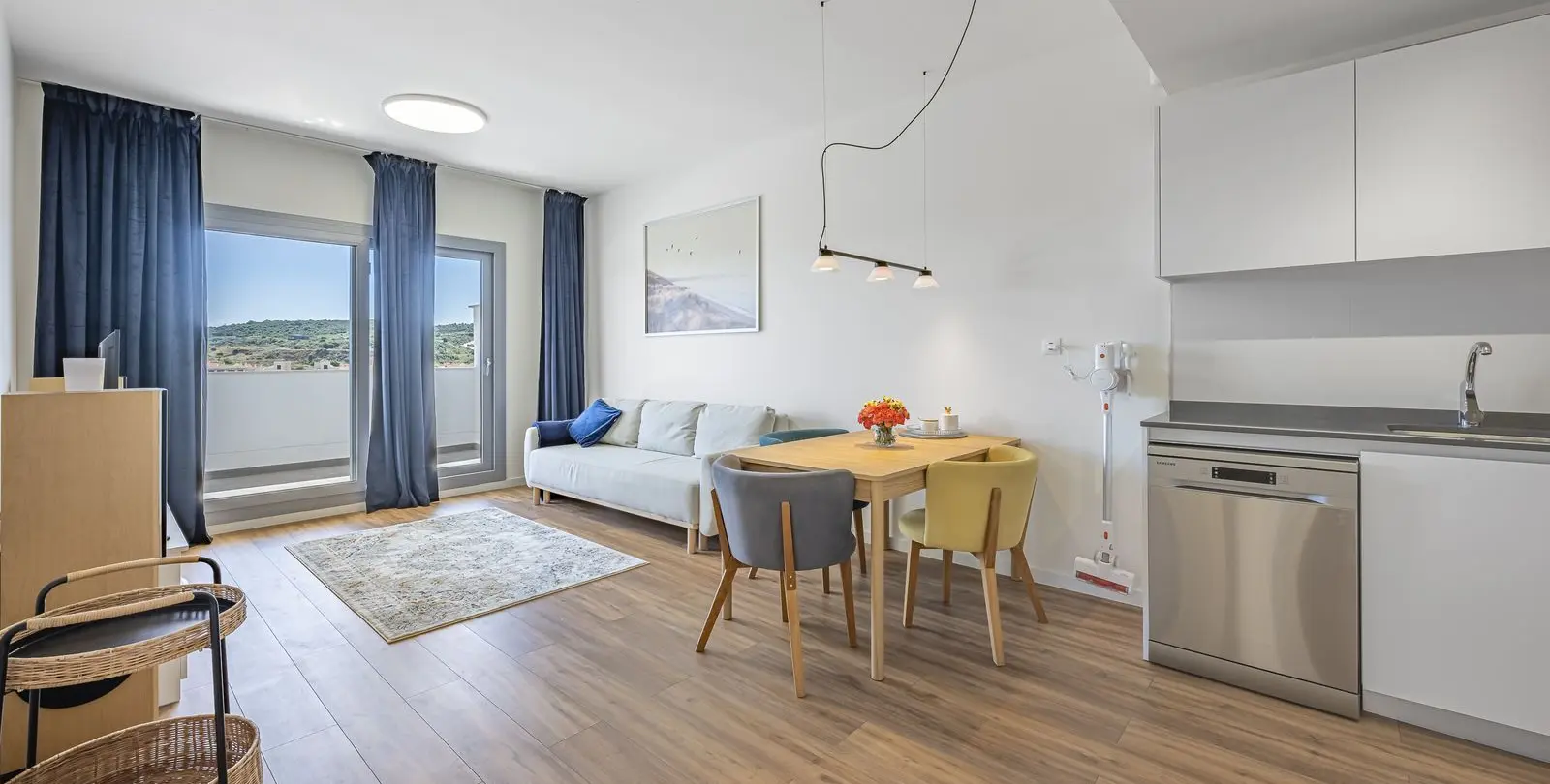 Sale of ground floor apartment in Estepona 7
