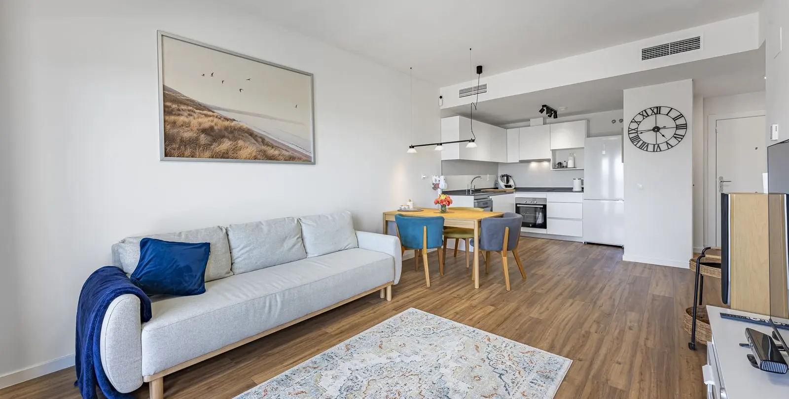 Sale of ground floor apartment in Estepona 9