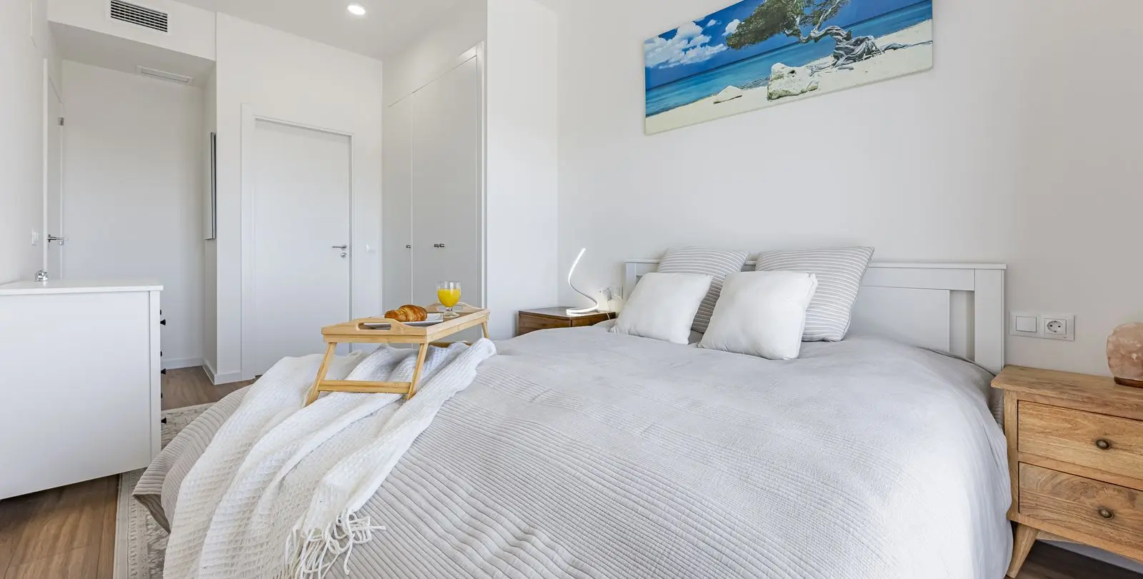 Sale of ground floor apartment in Estepona 14