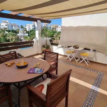 Sale of penthouse in Selwo