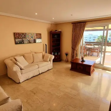 Sale of penthouse in Selwo